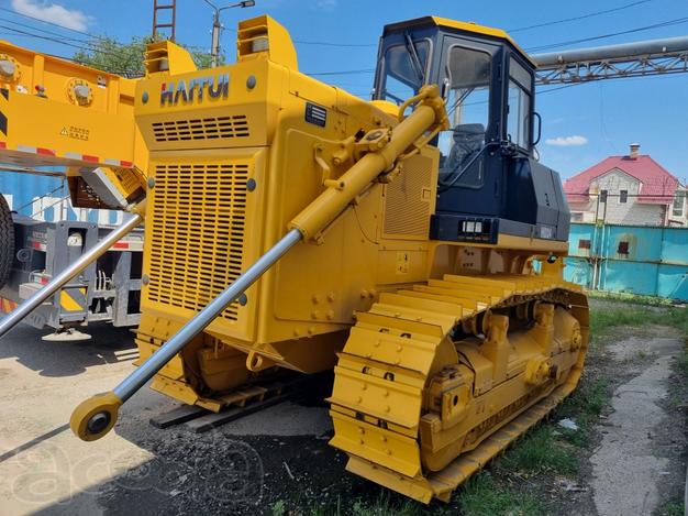 Бульдозер Shantui SD24