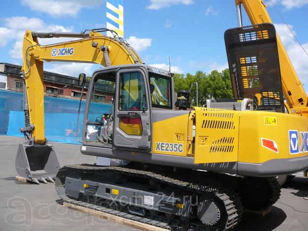 Экскаватор гусеничный XCMG XE235C ХСМЖ XE235 C