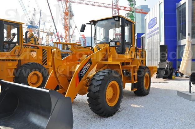 Фронтальный погрузчик Foton Lovol FL936F-ETX