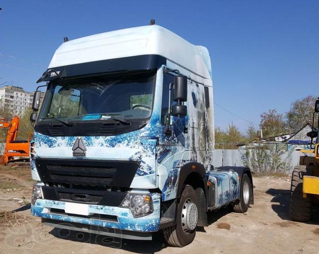 Новый Тягач V7G 4×2  ZZ4187V361VE1
