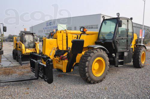 Телескопический погрузчик XCMG XT680-170