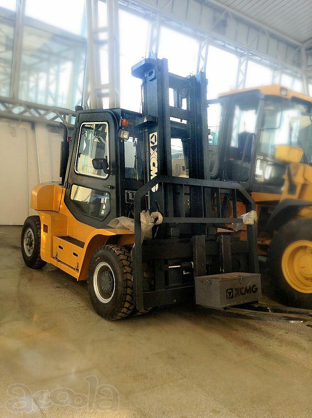 Вилочный дизельный погрузчик XCMG XT550CD