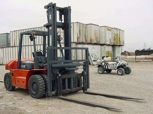 Вилочный погрузчик Dalian CPCD70
