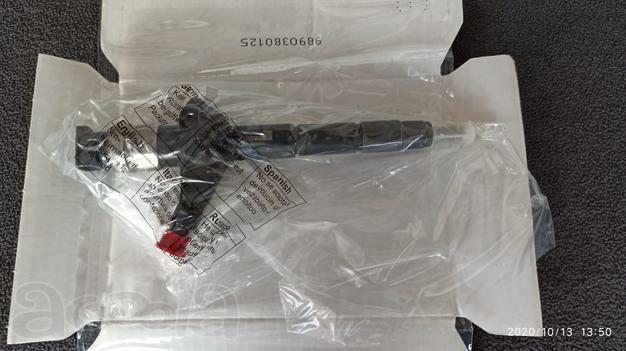Форсунка Denso 16600vm00D
