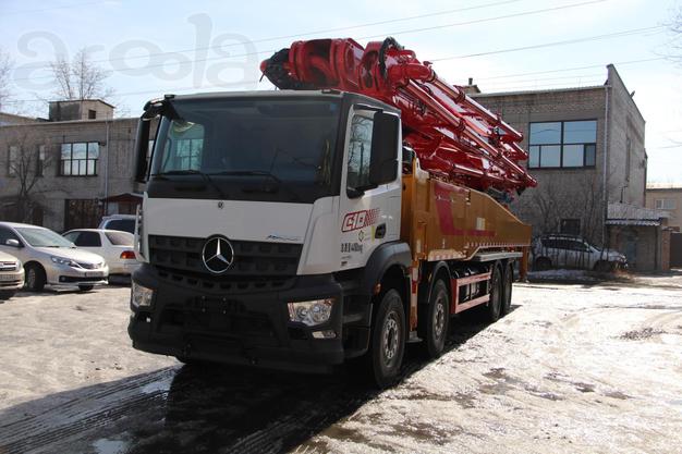 Автобетононасос 56 метров на шасси Mercedes-Benz, 8х4